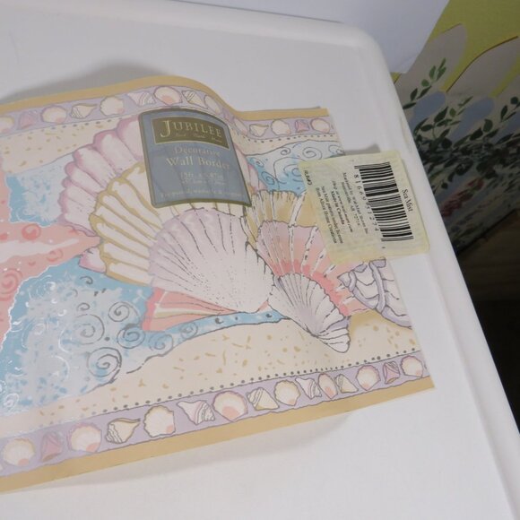 "Sea Mist" Sea Shells Wallpaper Border (2) Rolls #2 - Picture 4 of 10